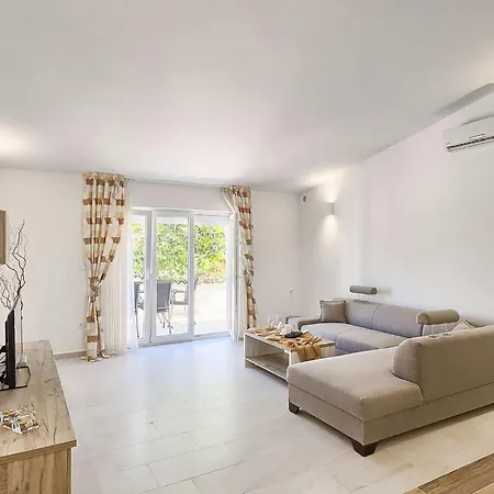 Ferienhaus Villa Manuela *